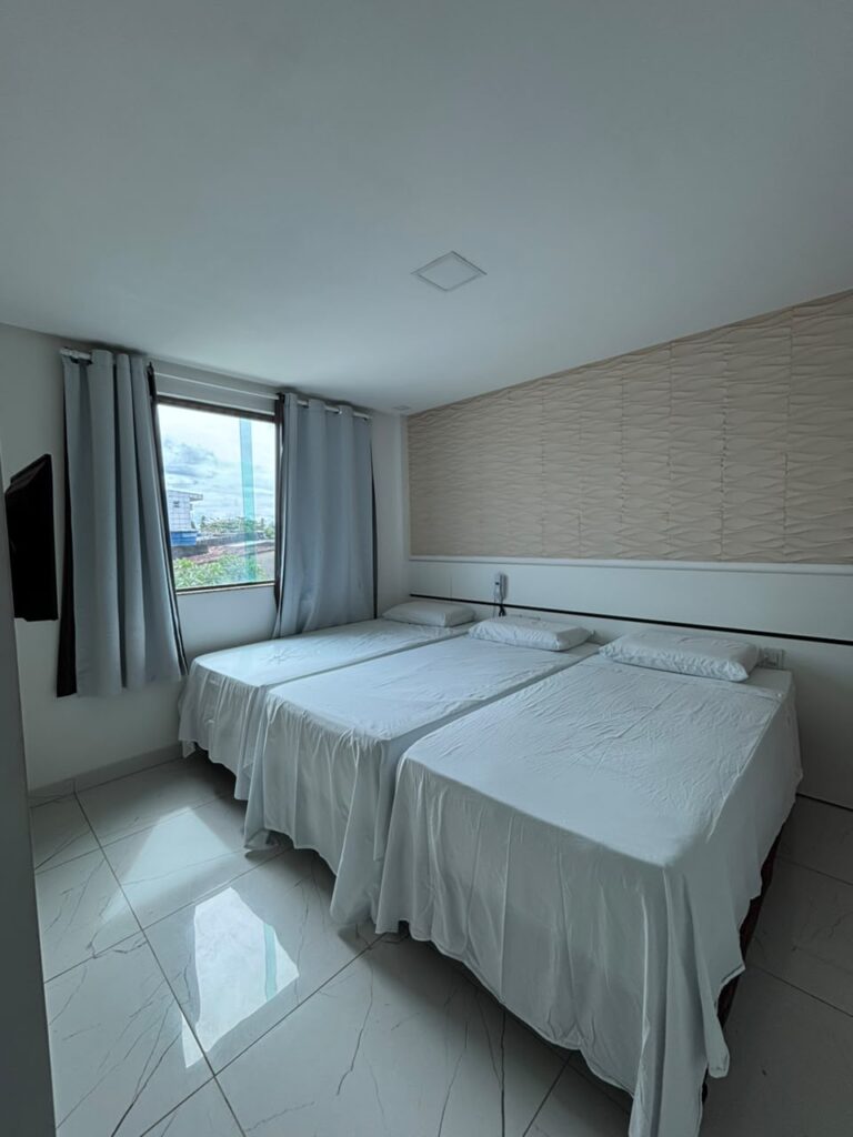 Quarto Triplo Solteiro